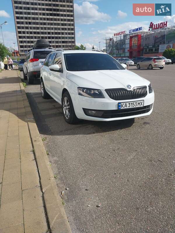 Универсал Skoda Octavia 2015 в Киеве