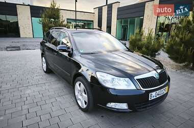 Універсал Skoda Octavia 2012 в 