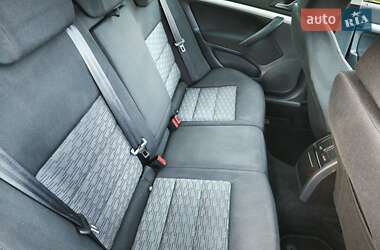 Універсал Skoda Octavia 2012 в 