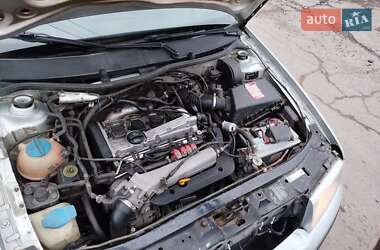 Лифтбек Skoda Octavia 2008 в 