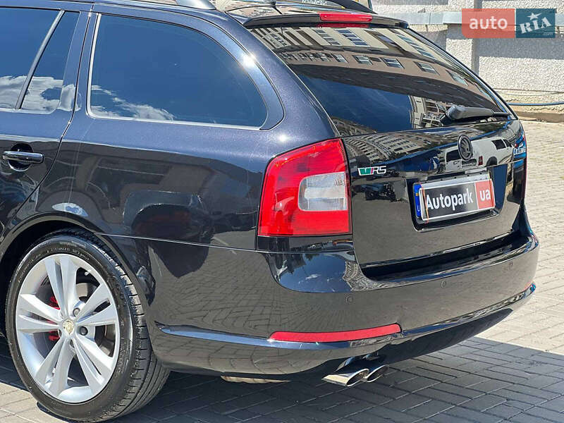 Універсал Skoda Octavia 2009 в Одесі