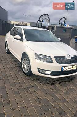 Ліфтбек Skoda Octavia 2015 в Мукачевому