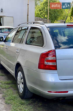 Універсал Skoda Octavia 2009 в 