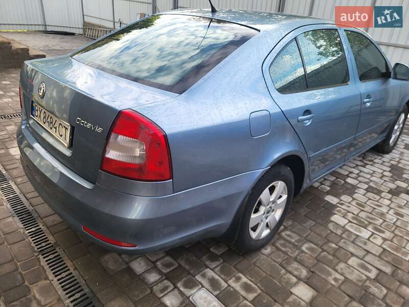 Лифтбек Skoda Octavia 2010 в Хмельницком