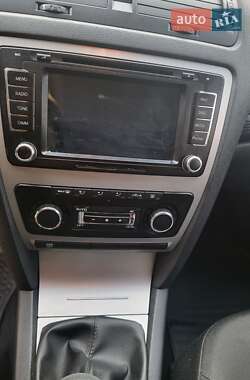 Ліфтбек Skoda Octavia 2010 в 