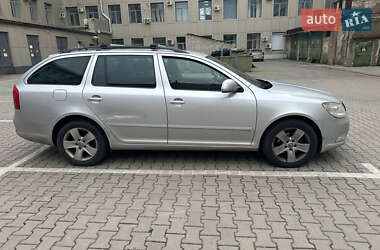 Універсал Skoda Octavia 2011 в Харкові