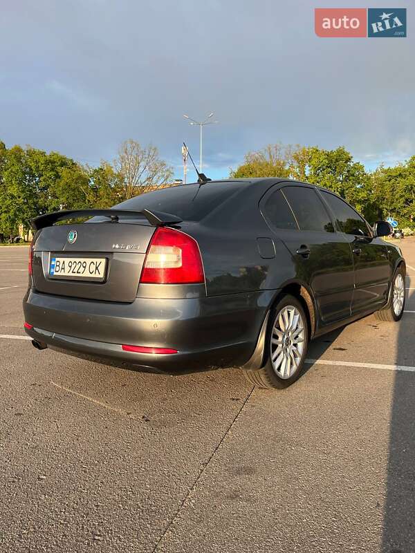 Ліфтбек Skoda Octavia 2010 в Кропивницькому