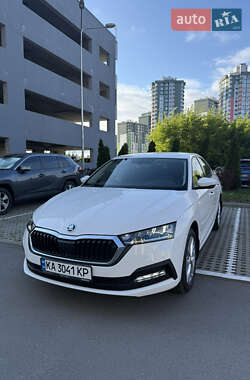 Лифтбек Skoda Octavia 2023 в 