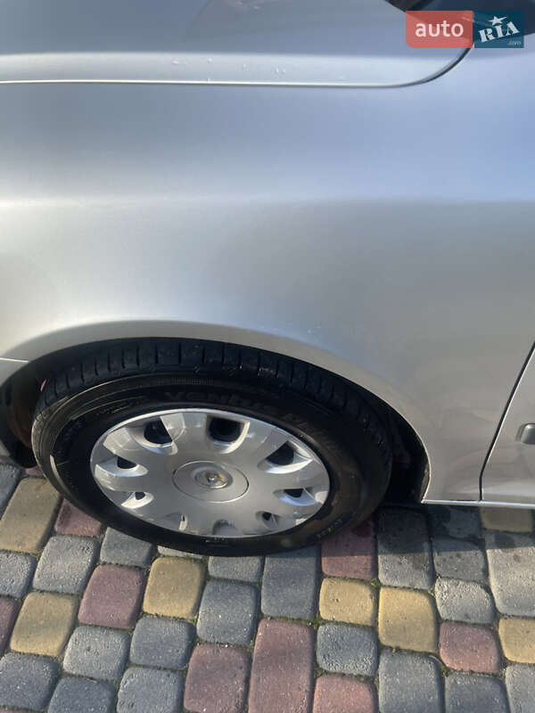 Лифтбек Skoda Octavia 2005 в Львове