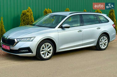 Универсал Skoda Octavia 2021 в 