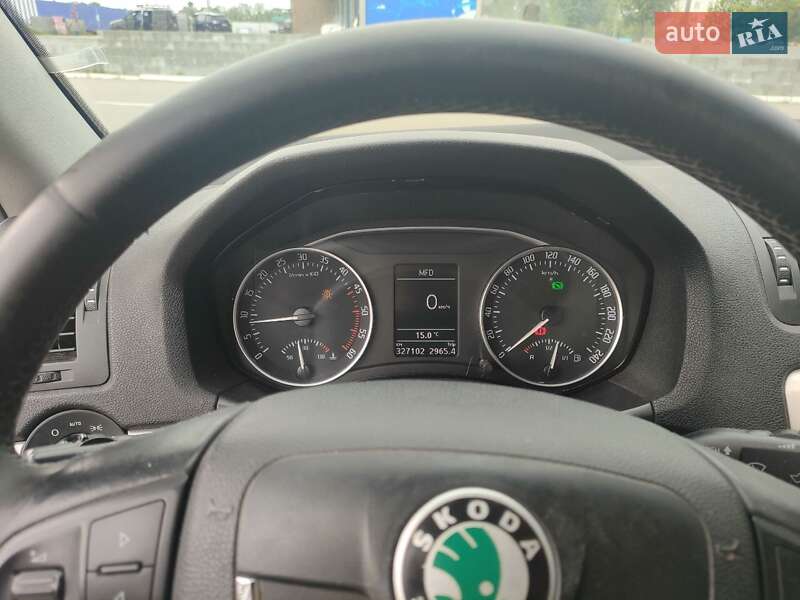 Ліфтбек Skoda Octavia 2010 в Сумах