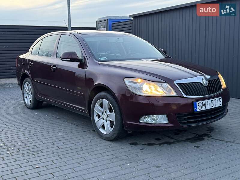 Лифтбек Skoda Octavia 2010 в 
