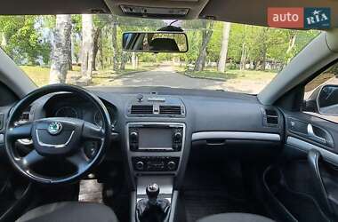 Лифтбек Skoda Octavia 2010 в 