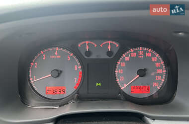 Ліфтбек Skoda Octavia 1998 в 
