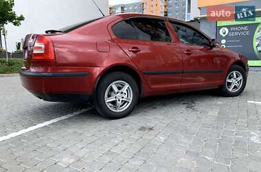 Лифтбек Skoda Octavia 2006 в 