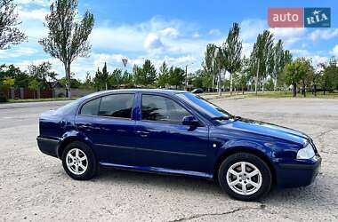 Лифтбек Skoda Octavia 2000 в 