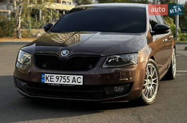 Лифтбек Skoda Octavia 2013 в Днепре