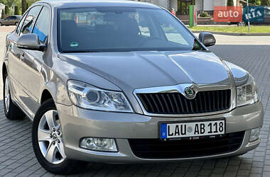 Ліфтбек Skoda Octavia 2010 в Житомирі