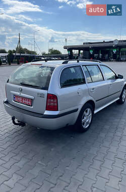 Универсал Skoda Octavia 2010 в 
