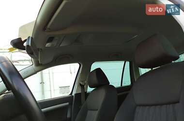 Универсал Skoda Octavia 2012 в 