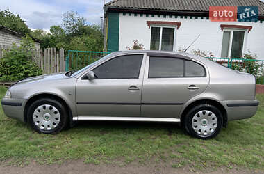 Ліфтбек Skoda Octavia 2001 в 