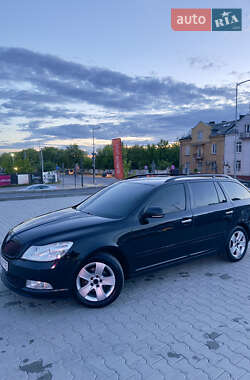 Универсал Skoda Octavia 2009 в 