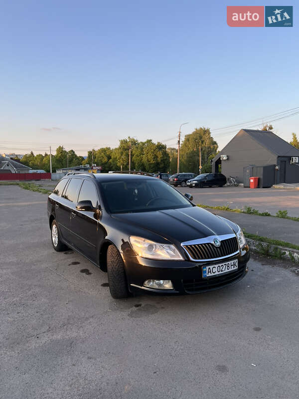 Универсал Skoda Octavia 2011 в 