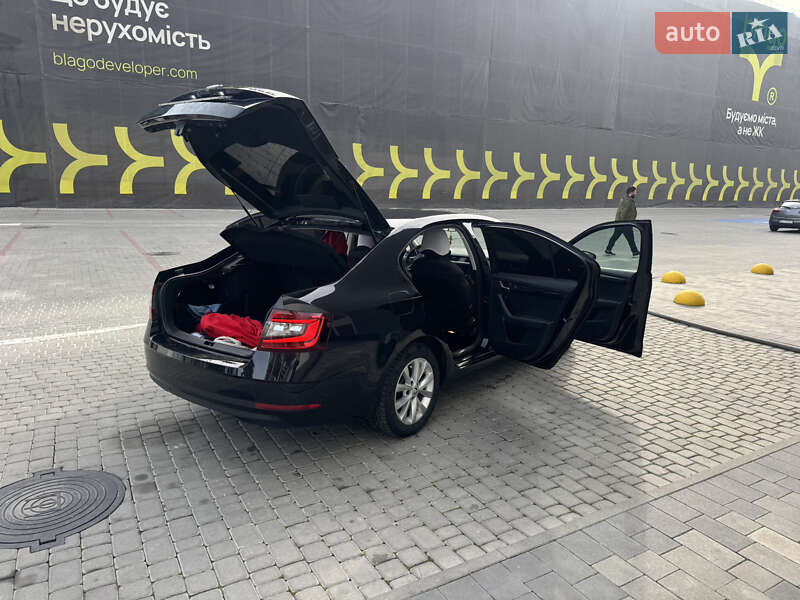 Ліфтбек Skoda Octavia 2018 в Івано-Франківську