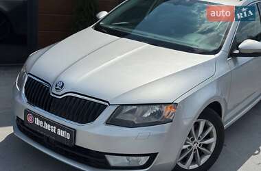Универсал Skoda Octavia 2015 в 