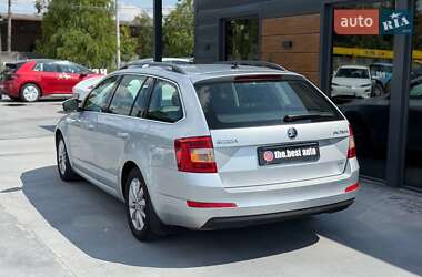 Универсал Skoda Octavia 2015 в 