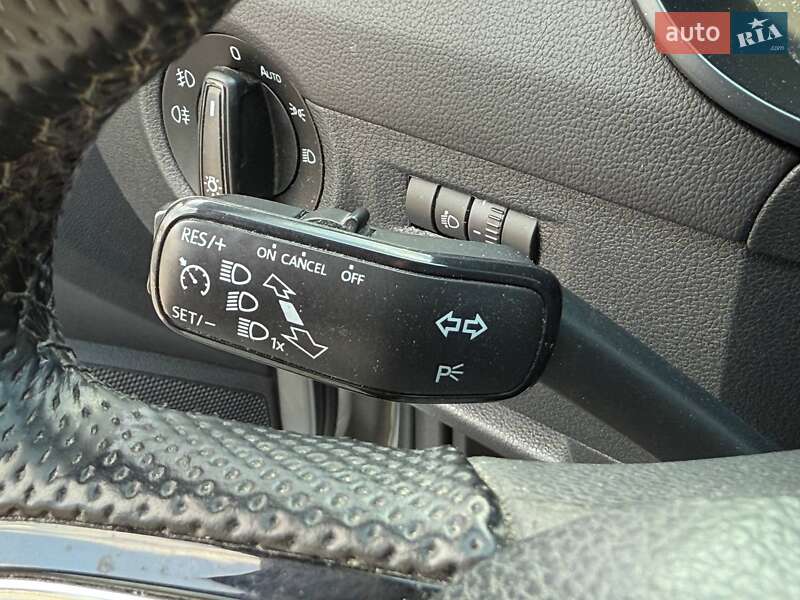 Універсал Skoda Octavia 2015 в Рівному