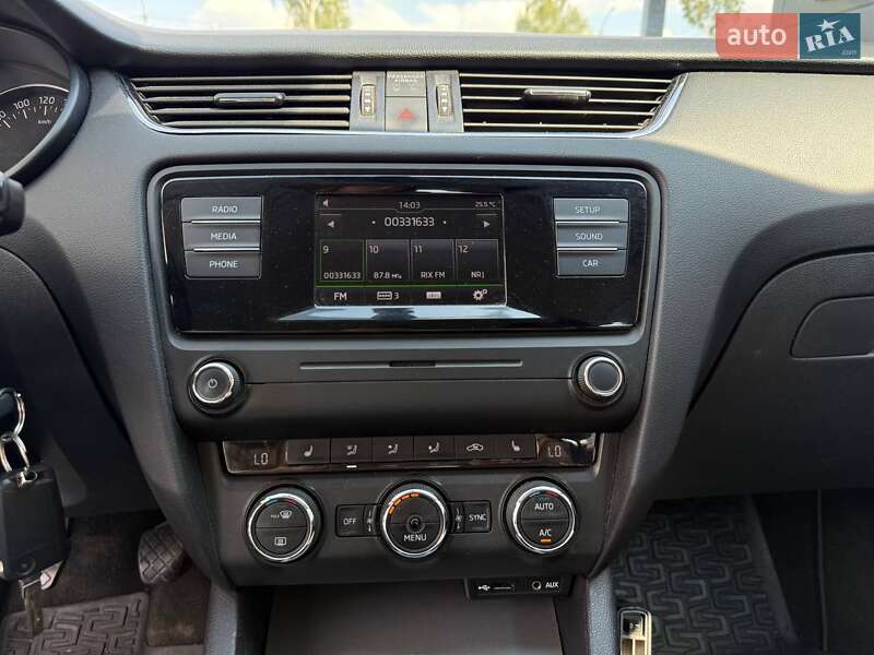 Універсал Skoda Octavia 2015 в Рівному