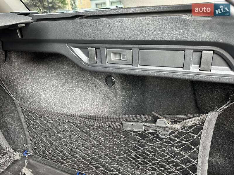 Универсал Skoda Octavia 2021 в Киеве фото 24 Универсал Skoda Octavia 2021 в Киеве