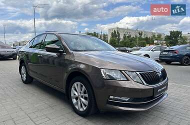Лифтбек Skoda Octavia 2018 в 