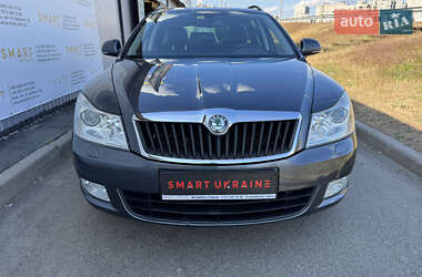 Универсал Skoda Octavia 2010 в 