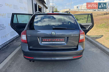 Универсал Skoda Octavia 2010 в 