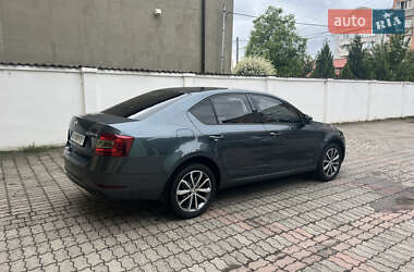 Ліфтбек Skoda Octavia 2018 в 