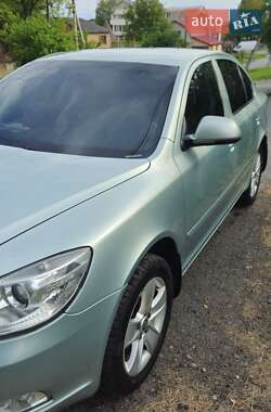 Лифтбек Skoda Octavia 2011 в 