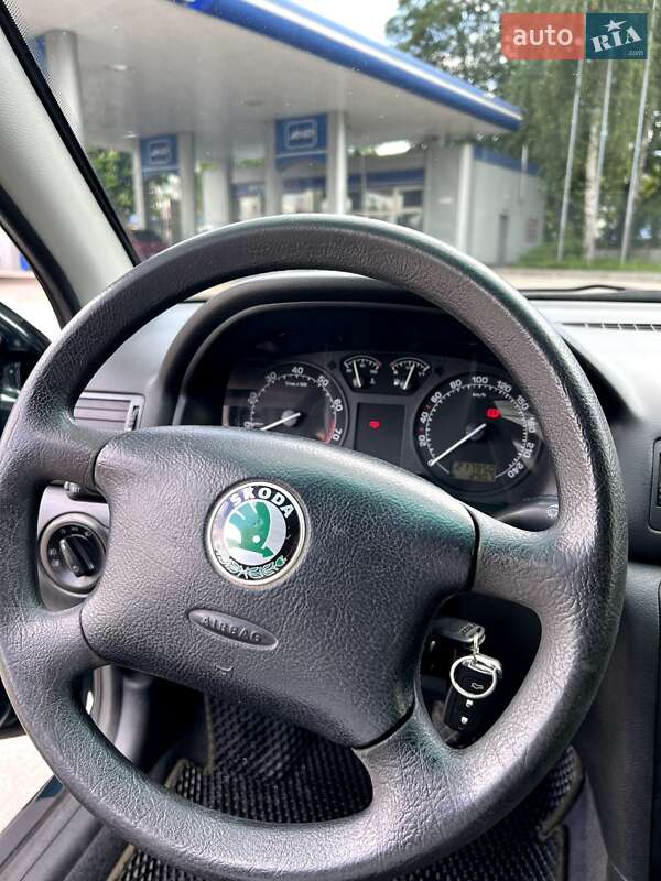 Универсал Skoda Octavia 2002 в Житомире