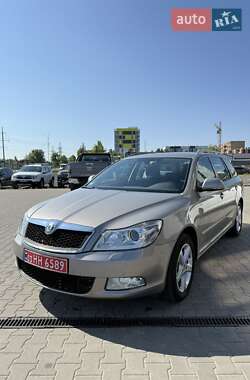 Універсал Skoda Octavia 2011 в 