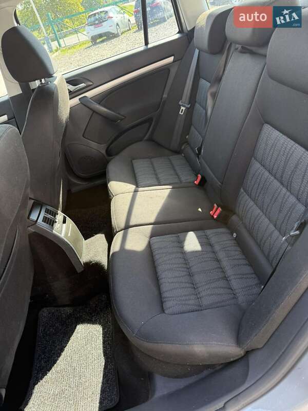 Універсал Skoda Octavia 2011 в Великій Багачці