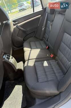 Універсал Skoda Octavia 2011 в 