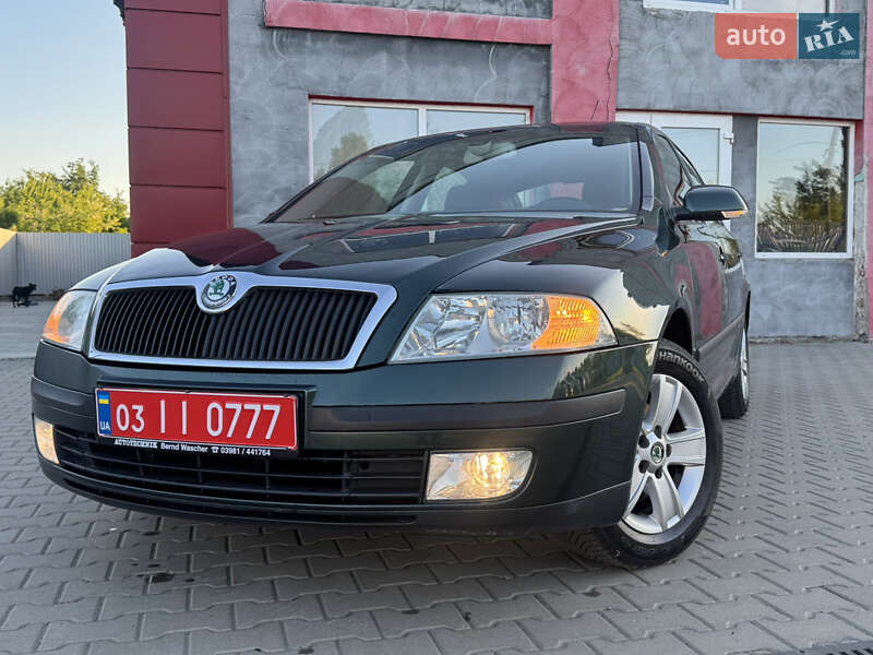 Ліфтбек Skoda Octavia 2006 в Лубнах