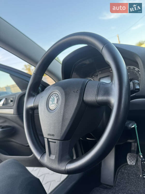 Ліфтбек Skoda Octavia 2006 в Лубнах