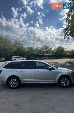 Универсал Skoda Octavia 2019 в 