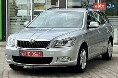 Універсал Skoda Octavia 2011 в 