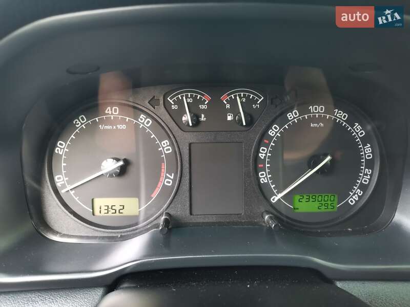 Лифтбек Skoda Octavia 2008 в Сумах