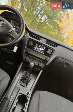 Лифтбек Skoda Octavia 2016 в 