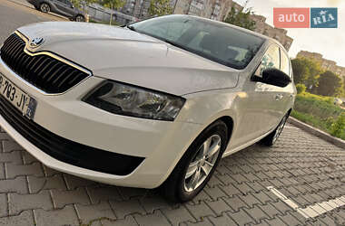 Лифтбек Skoda Octavia 2016 в 