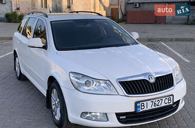 Универсал Skoda Octavia 2012 в 